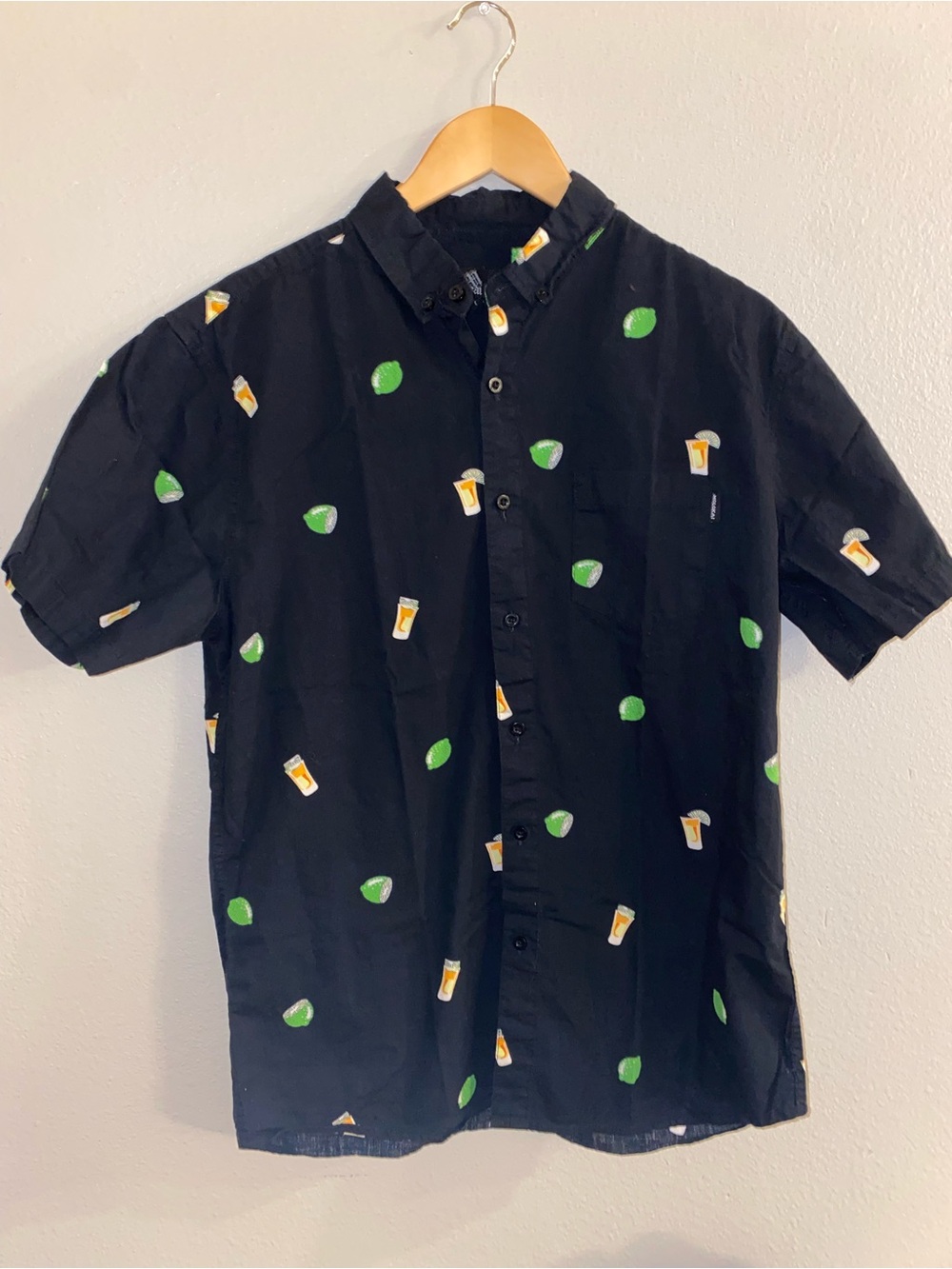 Molokai Surf Co. Tequila Shot & Lime 100% Cotton Button Down Shirt - Size L